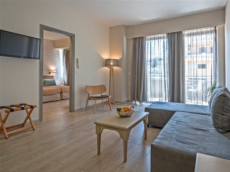 Icarus Suites & Apartments By "Lefkoniko" Rethymno  Exterior photo