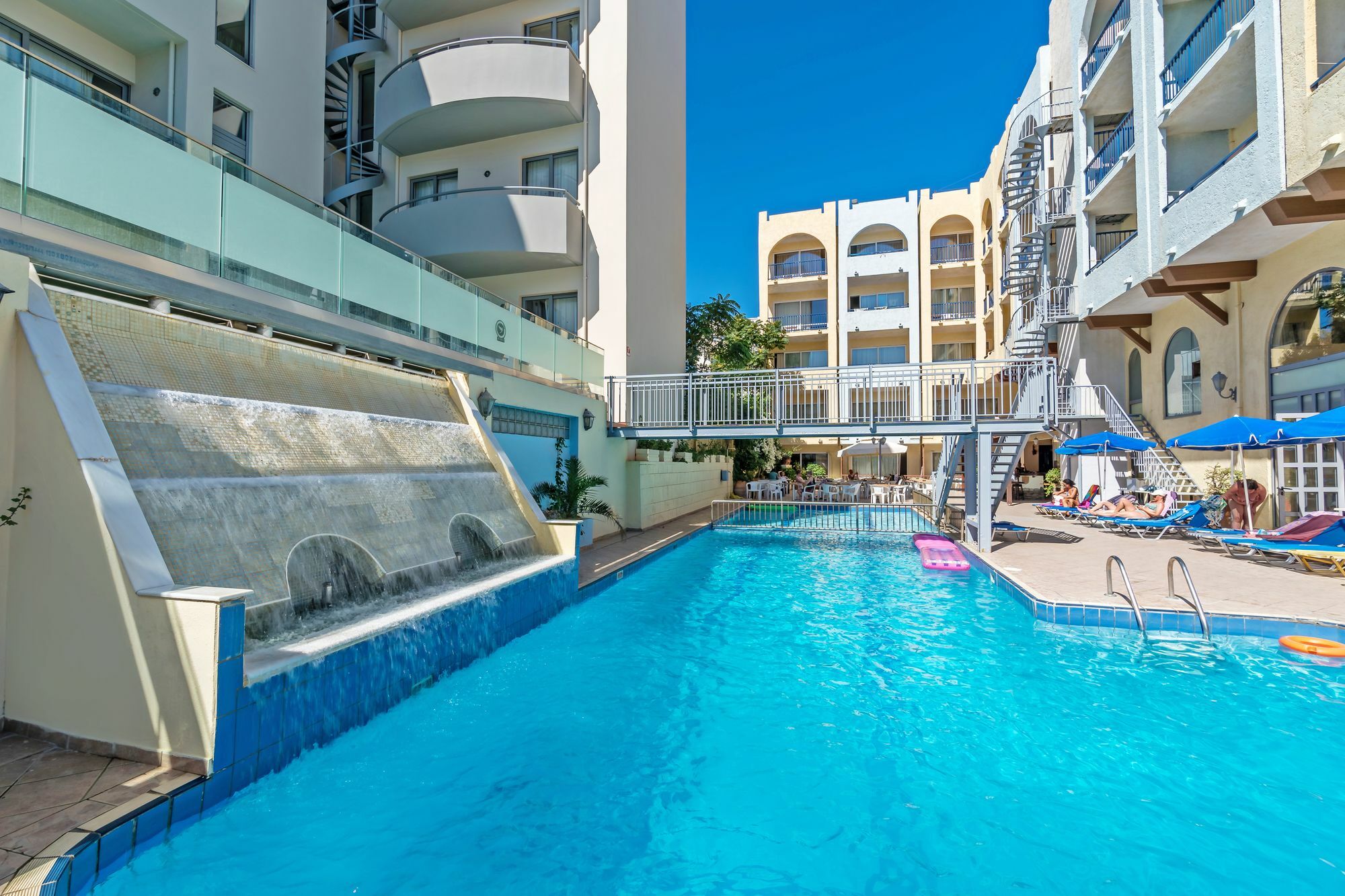Icarus Suites & Apartments By "Lefkoniko" Rethymno  Exterior photo